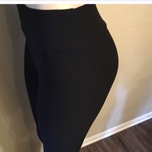 Lularoe OS black leggings